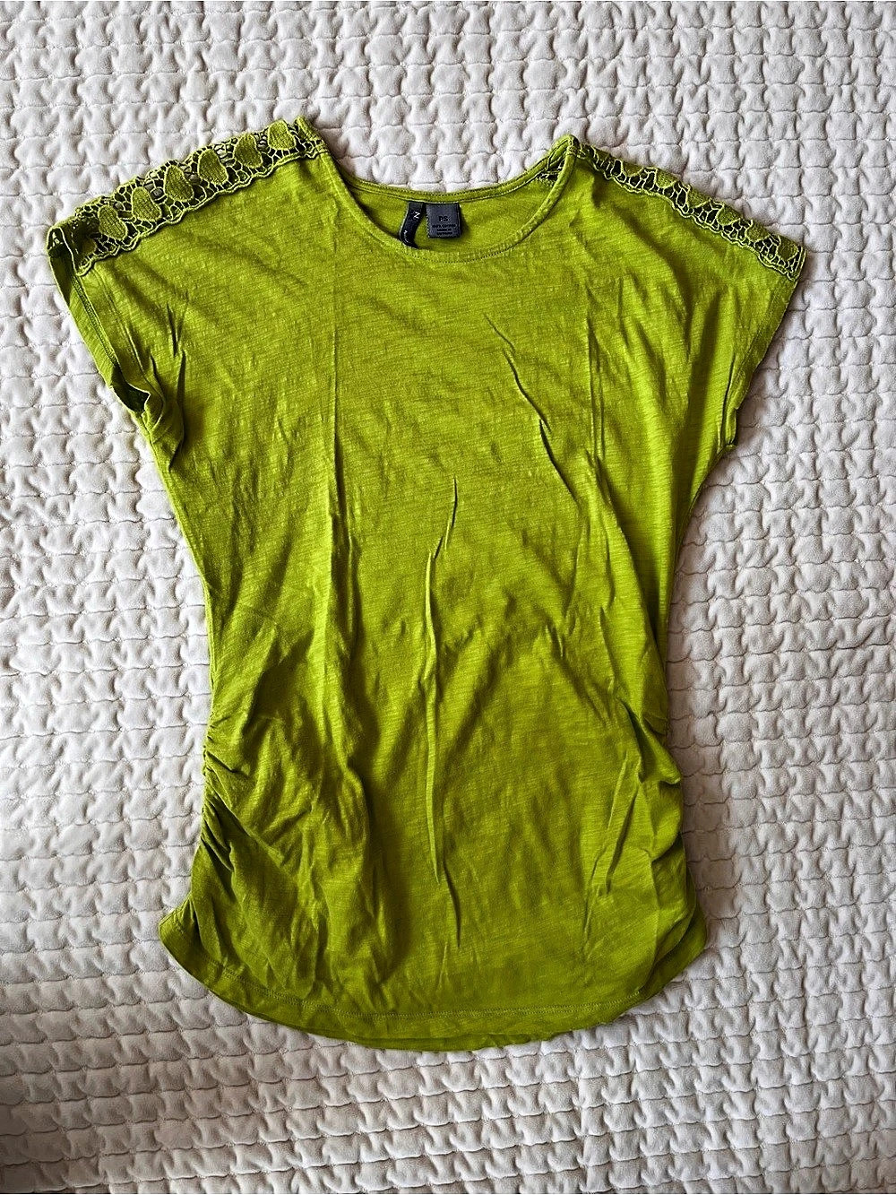 Jones New York Lace Trim Short Sleeve Top in Green Size Petite Small Like New